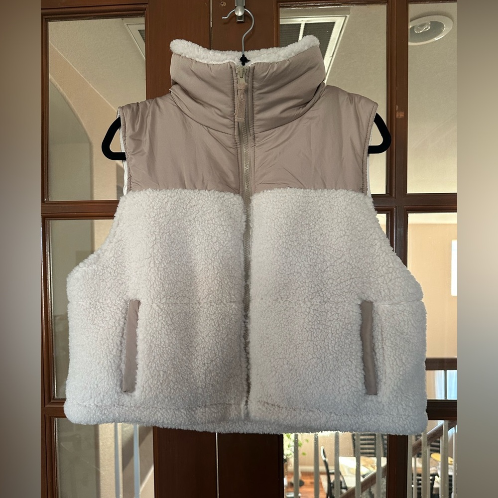 Thread & Supply Cream and Tan Vest - Picture 3 of 7